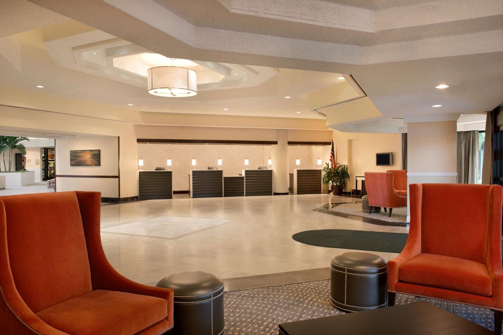 Embassy Suites Boca Raton Exterior photo